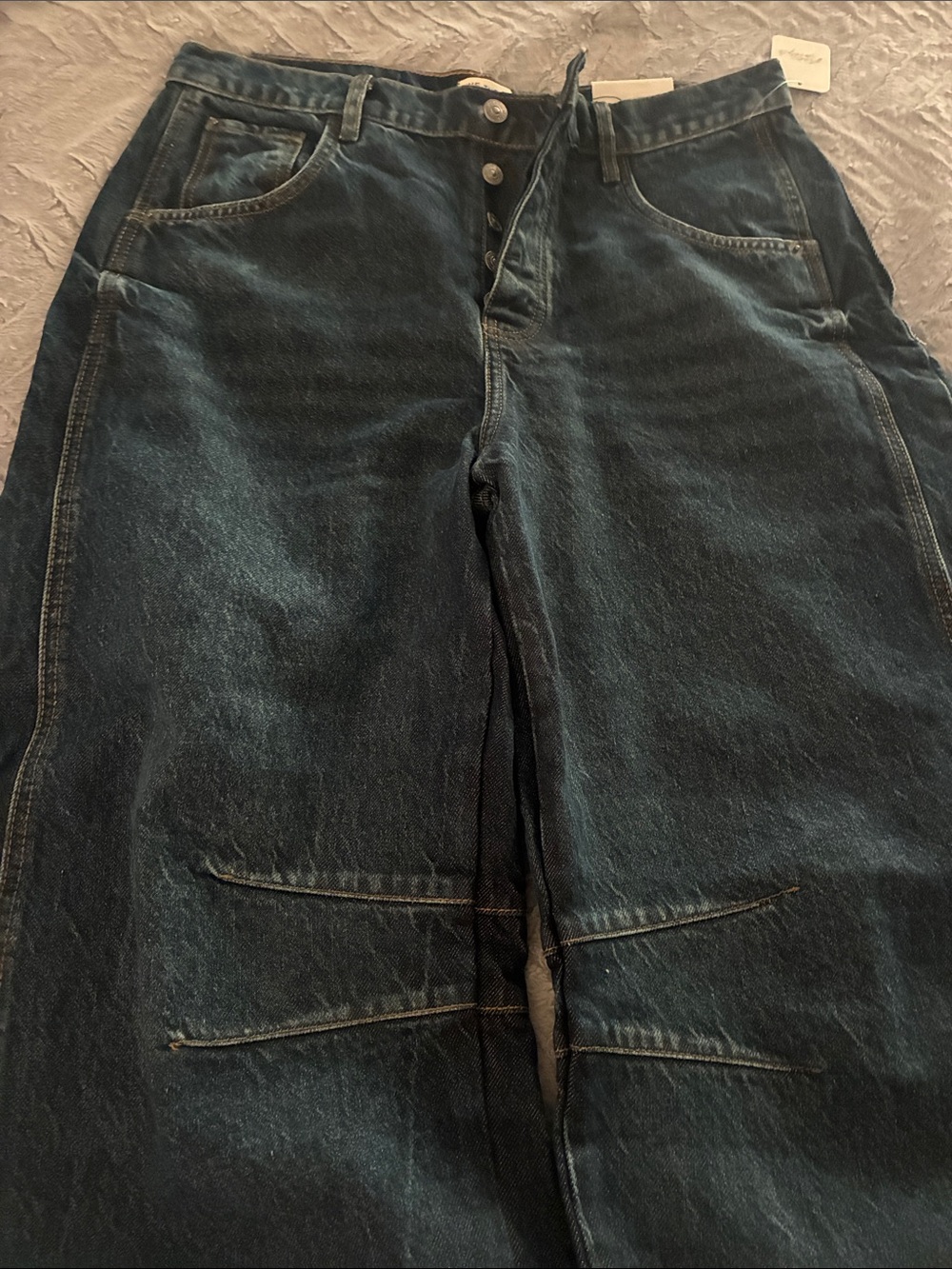NWT We The Free Dark Blue barrel Relaxed Jeans with Button Fly
